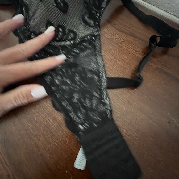 Le Mystere Sophia all over Lace underwire bras - Picture 10 of 12